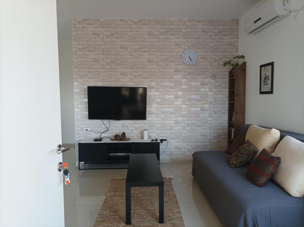 Apartamento נוגה בגולן Qaşrīn Exterior foto